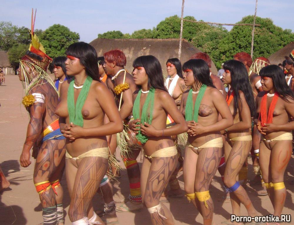 Голые девушки диких племен